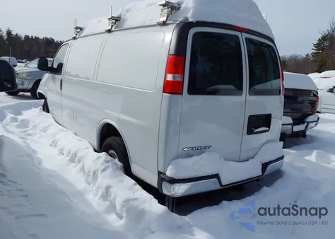 2019 Chevrolet Express 2500 Work Van from USA, damaged, VIN 1GCWGAFG8K1367726